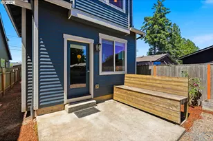 9578 N Burr Ave, Portland, OR 97203 - Photo 28