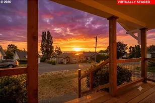 210 Cypress Ave, Garibaldi, OR 97118 - Photo 2