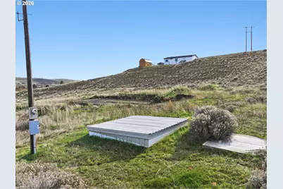 1100 Columbia View Dr, Arlington, OR 97812 - Photo 16