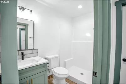 706 S 8th Ave, Cornelius, OR 97113 - Photo 6
