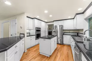 453 E Stonecreek Dr, La Center, WA 98629 - Photo 14