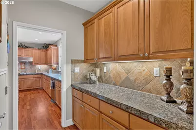 12026 SW Surrey St, Wilsonville, OR 97070 - Photo 6
