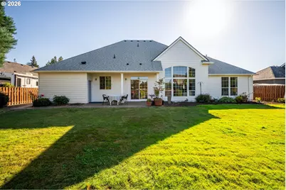 12132 Hazel Park Dr, Oregon City, OR 97045 - Photo 28