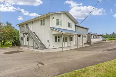 957 W State Route 4, Cathlamet, WA 98612 - Photo 2
