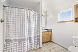 957 W State Route 4, Cathlamet, WA 98612 - Photo 34