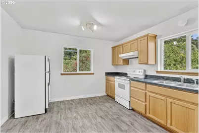 957 W State Route 4, Cathlamet, WA 98612 - Photo 36