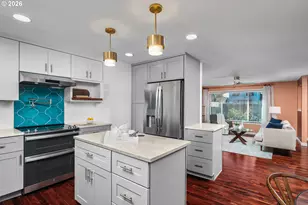 2817 NE Meadow Ct, Hillsboro, OR 97124 - Photo 10