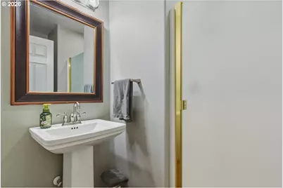 13107 NE 144th St, Brush Prairie, WA 98606 - Photo 18