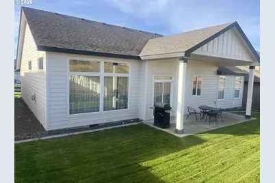 833 E Autumn Ave, Hermiston, OR 97838 - Photo 18