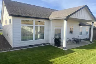 833 E Autumn Ave, Hermiston, OR 97838 - Photo 18