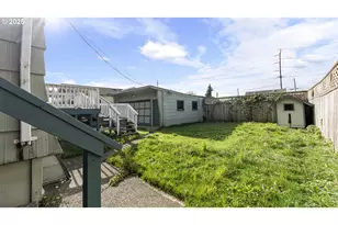 63776 Flanagan Rd, Coos Bay, OR 97420 - Photo 32