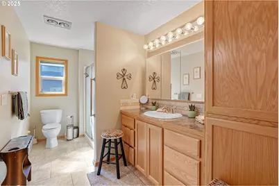 36607 SE Tracy Rd, Estacada, OR 97023 - Photo 32