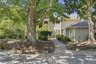 8229 SW Mariners Dr, Wilsonville, OR 97070 - Photo 2