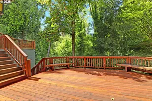 1933 SW Broadleaf Dr, Portland, OR 97219 - Photo 20