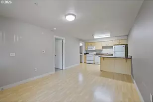 9817 NE Irving St, Portland, OR 97220 - Photo 6