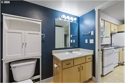 9817 NE Irving St #211, Portland, OR 97220 - Photo 14