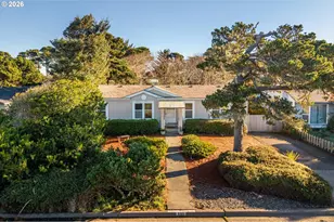 887 Jackson Ave, Bandon, OR 97411 - Photo 2