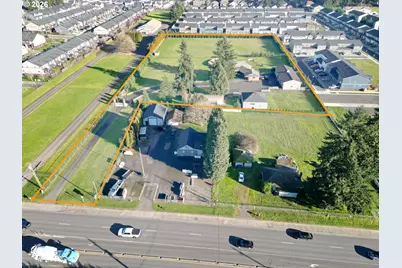 10605 NE 117th Ave, Vancouver, WA 98662 - Photo 2