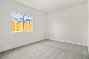 18105 SW Monashee Ln, Beaverton, OR 97007 - Photo 38