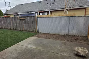 10104 SE Holgate Blvd, Portland, OR 97266 - Photo 22