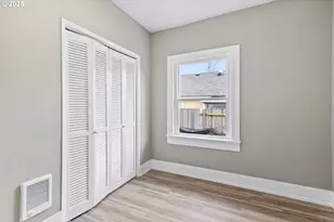 10104 SE Holgate Blvd, Portland, OR 97266 - Photo 16