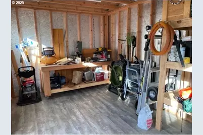 815 NW Merrie Dr, Corvallis, OR 97330 - Photo 38