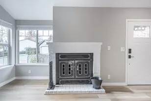 16817 SE Pine St, Portland, OR 97233 - Photo 4