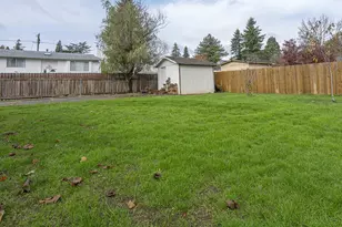16817 SE Pine St, Portland, OR 97233 - Photo 20