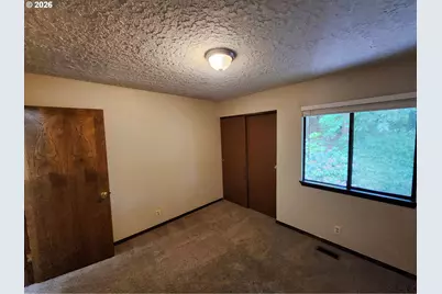 8768 SW Iroquois Dr, Tualatin, OR 97062 - Photo 16