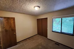 8768 SW Iroquois Dr, Tualatin, OR 97062 - Photo 16