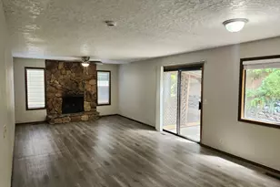 8768 SW Iroquois Dr, Tualatin, OR 97062 - Photo 8