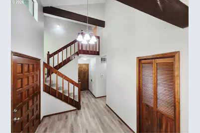 8768 SW Iroquois Dr, Tualatin, OR 97062 - Photo 2