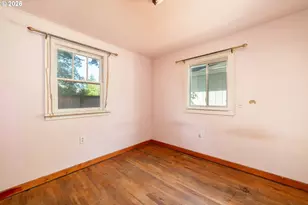 5355 SE Bybee Blvd, Portland, OR 97206 - Photo 12