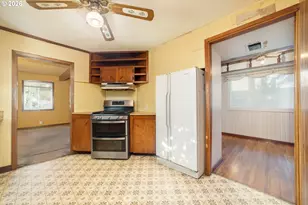 5355 SE Bybee Blvd, Portland, OR 97206 - Photo 6