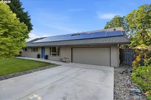 609 E Sunset Ct, Newberg, OR 97132 - Photo 4
