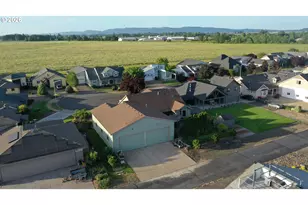 867 Corsair Dr, Independence, OR 97351 - Photo 46