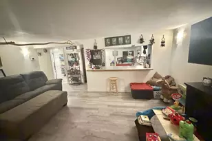 147 SE Pete Ave, Myrtle Creek, OR 97457 - Photo 2