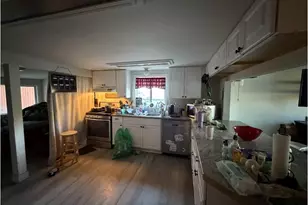 147 SE Pete Ave, Myrtle Creek, OR 97457 - Photo 4