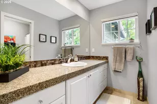 1719 NW Miller Hill Ct, Portland, OR 97229 - Photo 16