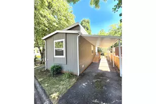 1475 Green Acres Rd, Eugene, OR 97408 - Photo 2