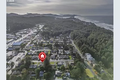 1111 SW 13th St, Lincoln City, OR 97367 - Photo 28