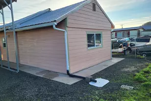 811 Laurel Ave, Reedsport, OR 97467 - Photo 30