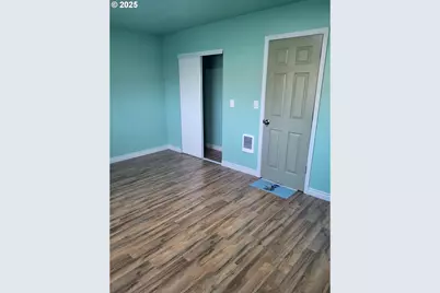 811 Laurel Ave, Reedsport, OR 97467 - Photo 22