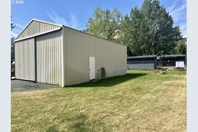 3208 N Union St, La Grande, OR 97850 - Photo 8