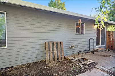 10618 SW 49th Ave, Portland, OR 97219 - Photo 22