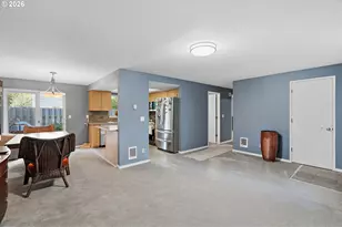 10618 SW 49th Ave, Portland, OR 97219 - Photo 4