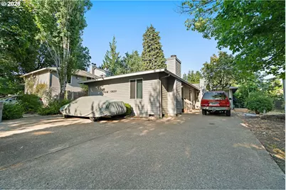 10618 SW 49th Ave, Portland, OR 97219 - Photo 2