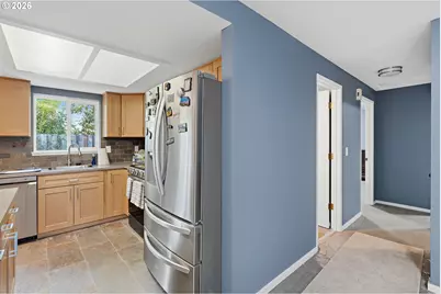 10618 SW 49th Ave, Portland, OR 97219 - Photo 16
