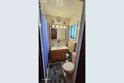 488 Walnut Ln, Eugene, OR 97401 - Photo 8