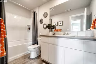 2866 Pierce Pkwy, Springfield, OR 97477 - Photo 12